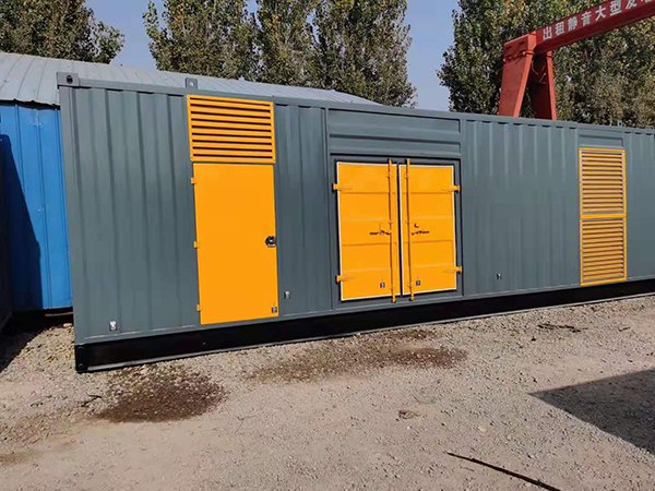 抚顺300kw 柴油发电机组用多大的空气开关？
